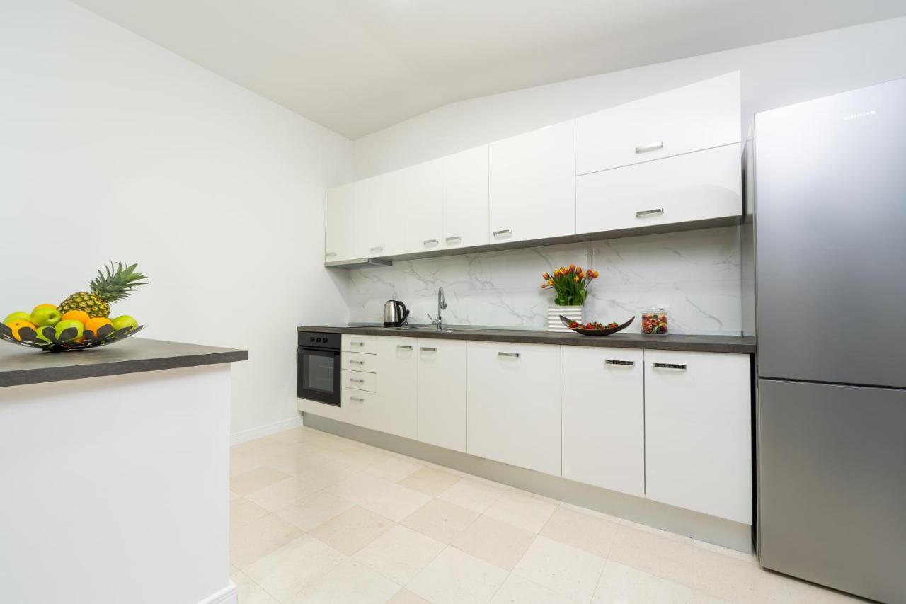 Villa Amore Brela Bagian luar foto