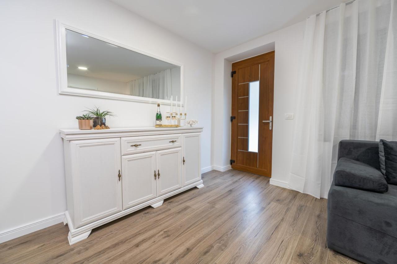 Villa Amore Brela Bagian luar foto